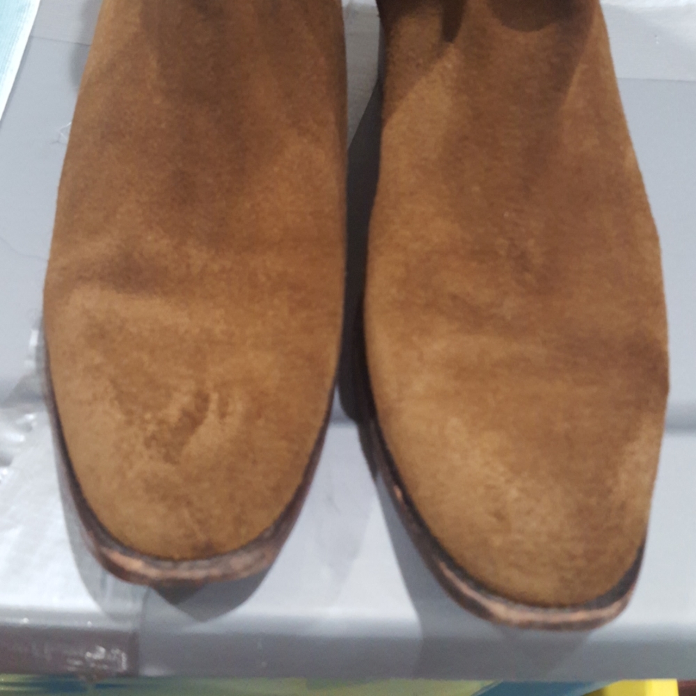 Woman's shoe - Picture 5 of 6
